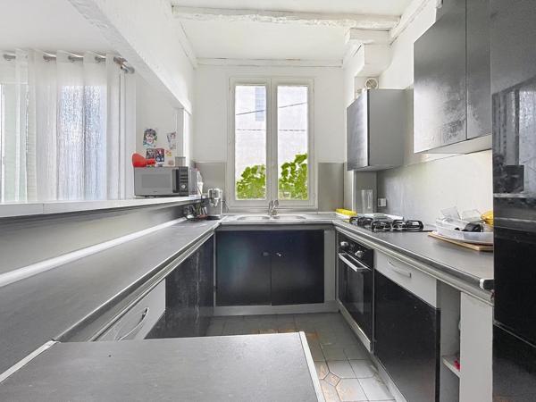 Maison de 66m²  avec 2 chambres +2 bureaux + garage...