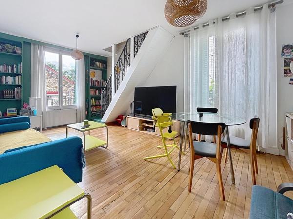 Maison de 66m²  avec 2 chambres +2 bureaux + garage...