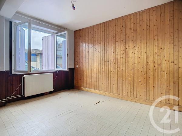 Immeuble à vendre  250,40 m2 ST GIRONS - 09