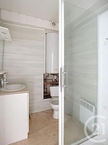 Immeuble à vendre  250,40 m2 ST GIRONS - 09