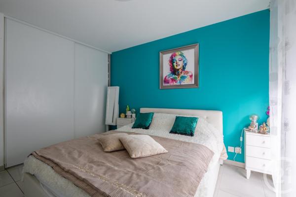 Appartement F2 à vendre  2 pièces - 54,77 m2 ST RAPHAEL - 83