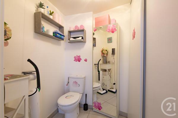 Appartement F2 à vendre  2 pièces - 54,77 m2 ST RAPHAEL - 83