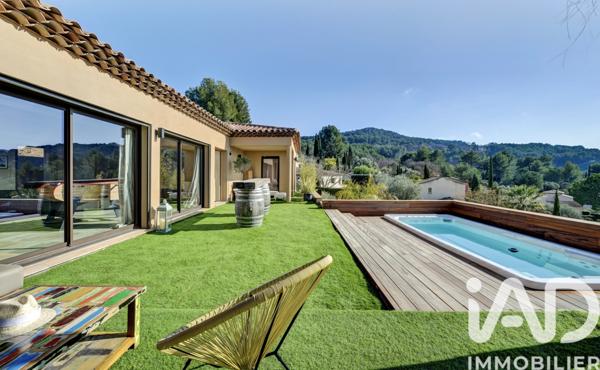 Maison à vendre 8 pièces 288 m² Le Castellet