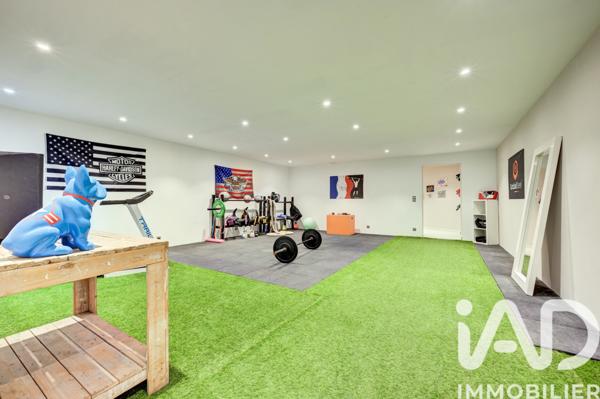 Maison à vendre 8 pièces 288 m² Le Castellet