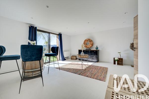 Maison à vendre 8 pièces 288 m² Le Castellet