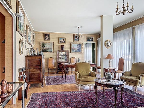 Appartement Montelimar 6 pièce(s) 121m² 3 chambres