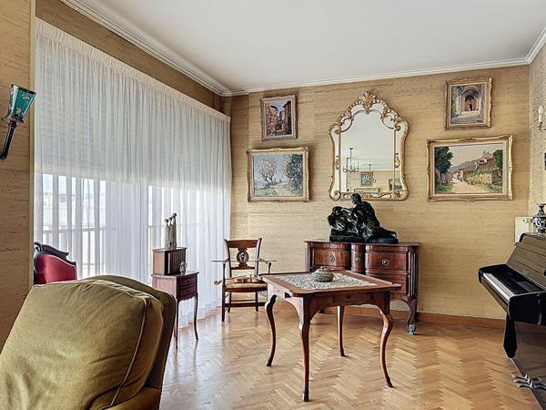 Appartement Montelimar 6 pièce(s) 121m² 3 chambres