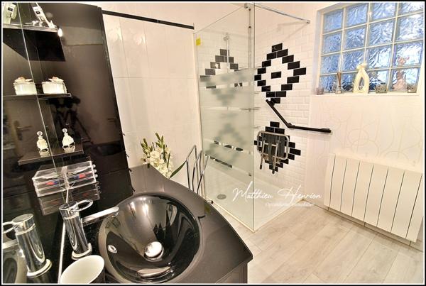 Évreux - Quartier Saint-Michel : maison contemporaine de 2008 avec 4 chambres et jardin