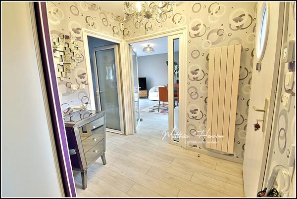 Évreux - Quartier Saint-Michel : maison contemporaine de 2008 avec 4 chambres et jardin