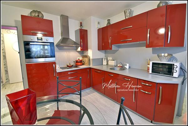 Évreux - Quartier Saint-Michel : maison contemporaine de 2008 avec 4 chambres et jardin