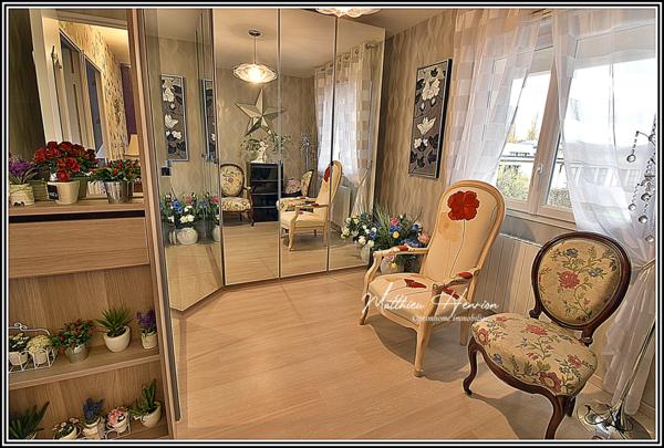 Évreux - Quartier Saint-Michel : maison contemporaine de 2008 avec 4 chambres et jardin