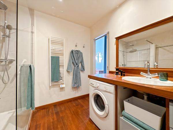 Appartement 4 pièces - 80 m² Bien prestige