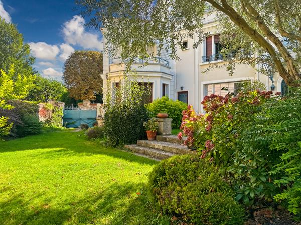 Appartement 4 pièces - 80 m² Bien prestige