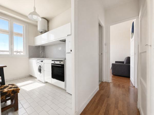 Appartement
         1 pièce
        - 24 m² Exclusivité 219 000 € *
