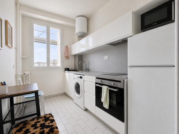 Appartement
         1 pièce
        - 24 m² Exclusivité 219 000 € *