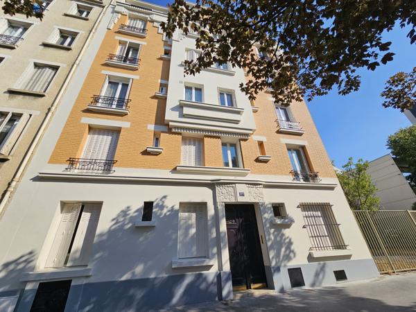 Appartement
         1 pièce
        - 24 m² Exclusivité 219 000 € *