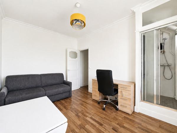 Appartement
         1 pièce
        - 24 m² Exclusivité 219 000 € *