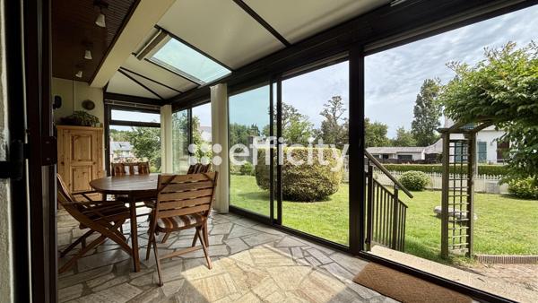 Maison
         6 pièces
        - 132 m² 364 000 € *