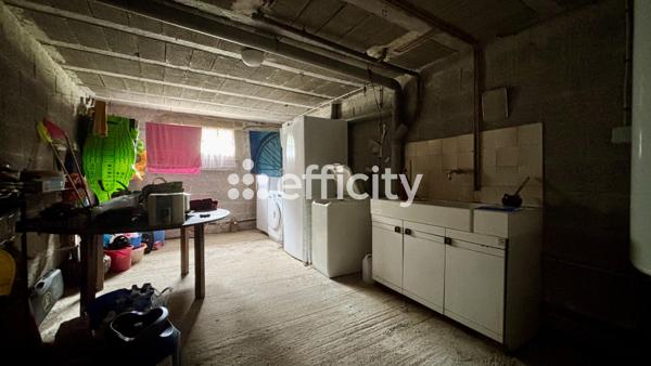 Maison
         6 pièces
        - 132 m² 364 000 € *
