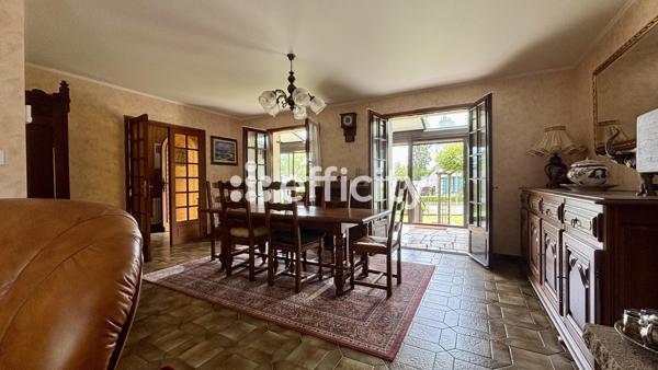 Maison
         6 pièces
        - 132 m² 364 000 € *