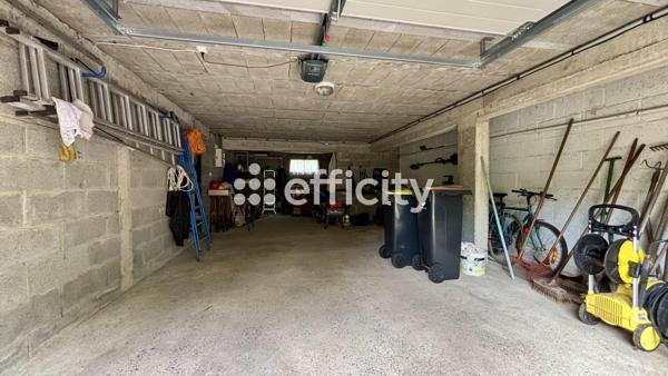Maison
         6 pièces
        - 132 m² 364 000 € *