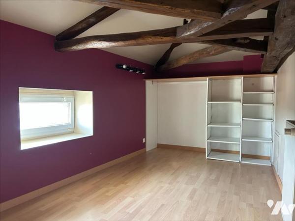 BOURG DE ST GEORGES LES BX - 180 M² HAB - 5 CHAMBRES