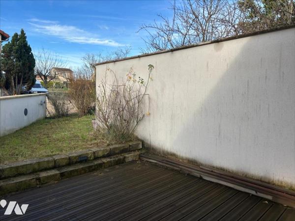 BOURG DE ST GEORGES LES BX - 180 M² HAB - 5 CHAMBRES