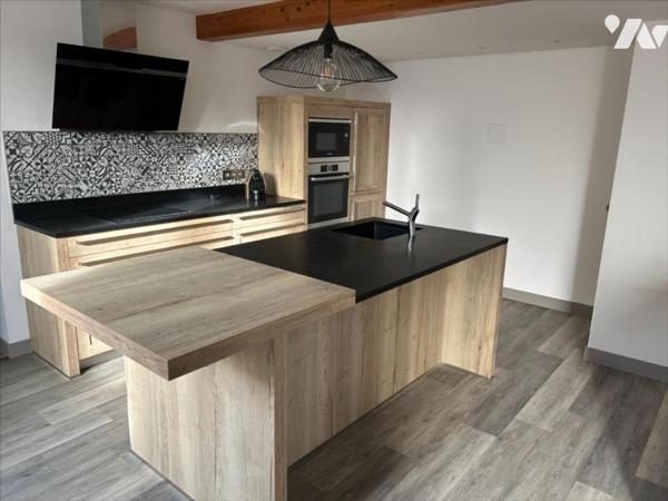 BOURG DE ST GEORGES LES BX - 180 M² HAB - 5 CHAMBRES