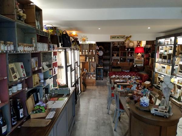 Local commercial -Boutique