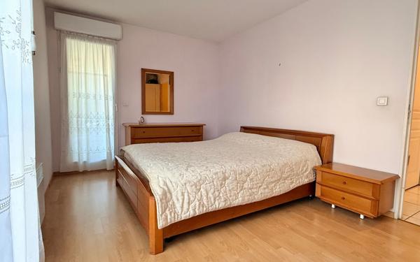 Appartement à vendre    4 pièces • 100 m2 Morangis