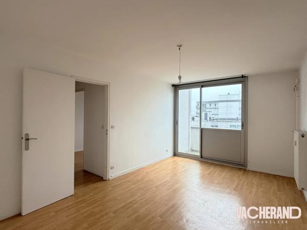 T2 NOUVELLE MADELEINE BALCON + PARKING