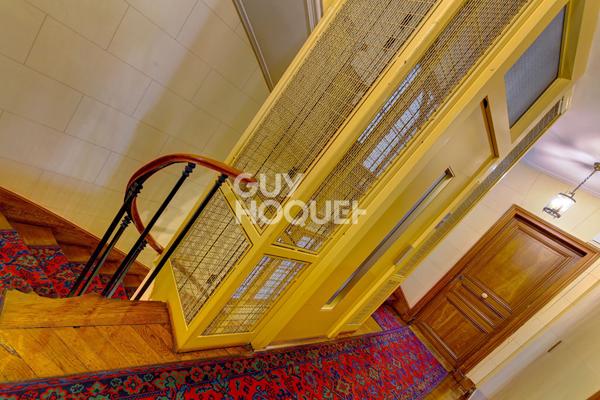 PARIS XVI, ÉGLISE D'AUTEUIL, 3 CHAMBRES, 90M2 AVEC CAVE ET PARKING