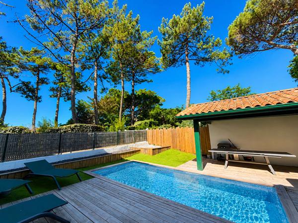 VILLA LANDAISE NEUVE AU COEUR DU VILLAGE, À DEUX PAS DE L'OCÉAN