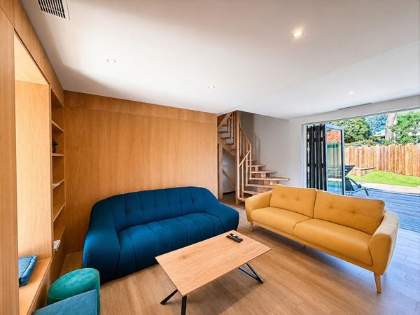 VILLA LANDAISE NEUVE AU COEUR DU VILLAGE, À DEUX PAS DE L'OCÉAN