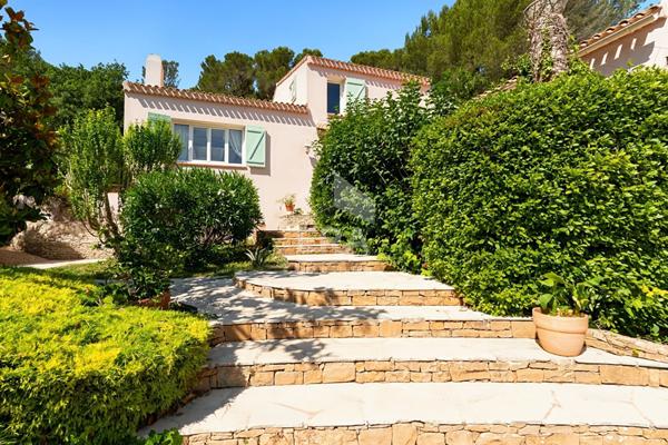 Maison Cabries 7 pièces 249 m2
