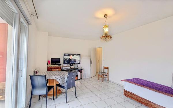 Appartement à vendre    4 pièces • 79 m2 Chenôve