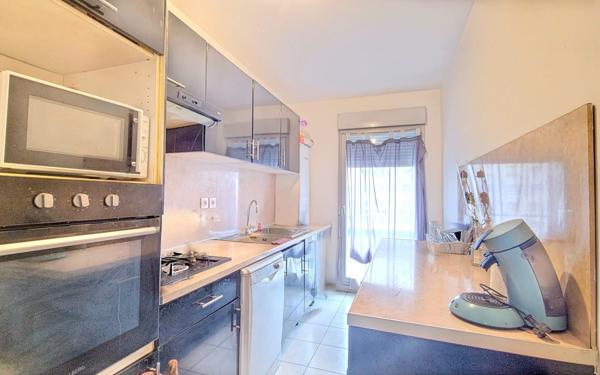 Appartement à vendre    4 pièces • 79 m2 Chenôve