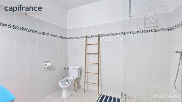 Villa T5 vue mer et 4 appartements