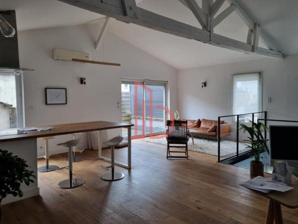 Bureau de 109 m² à vendre à Bordeaux Bassins A Flot