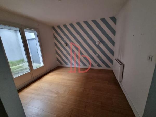 Bureau de 109 m² à vendre à Bordeaux Bassins A Flot