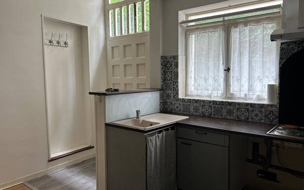Appartement à louer    3 pièces • 62,36 m2 Nîmes