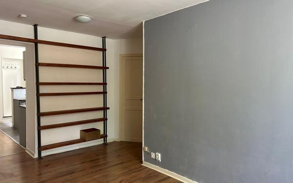 Appartement à louer    3 pièces • 62,36 m2 Nîmes