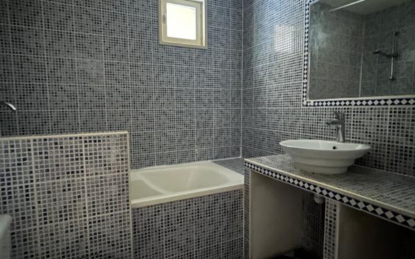 Appartement à louer    3 pièces • 62,36 m2 Nîmes