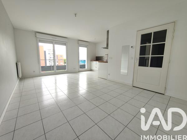Location appartement 2 pièces 50 m² Saint-Priest
