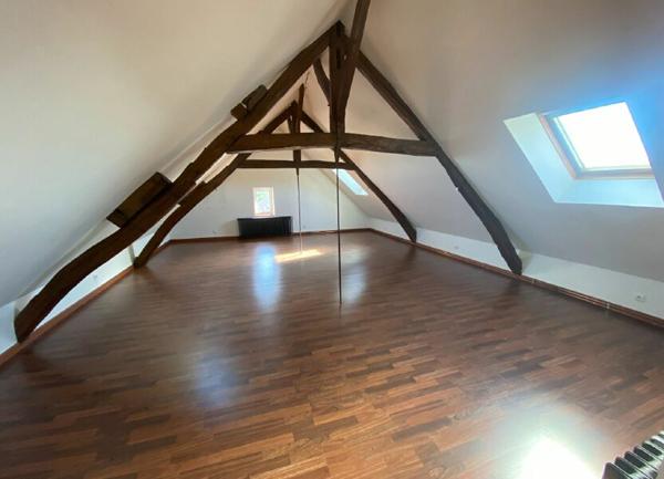 Maison à vendre    6 pièces •  Villeneuve-sur-Verberie