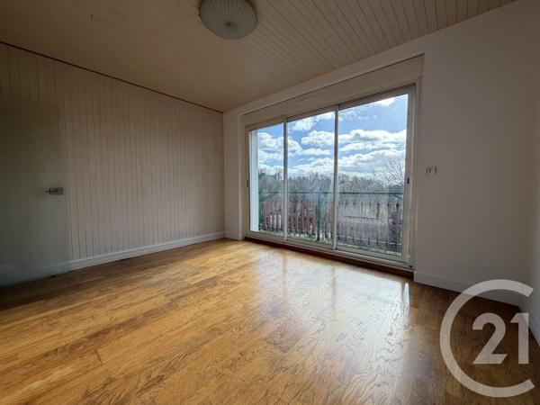 Appartement T2 à vendre  2 pièces - 40 m 2   BAGNOLES DE L ORNE NORMANDIE  - 61
