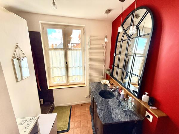 Maison à CHALONNES-SUR-LOIRE, 49290 - 6 pièces 128m²