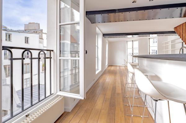 PARIS 2ème - À VENDRE - Élégant Duplex de 3 Pièces - 92,22 m²