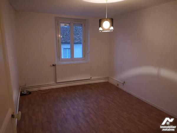 APPARTEMENT T5 AVEC 4 CHAMBRES