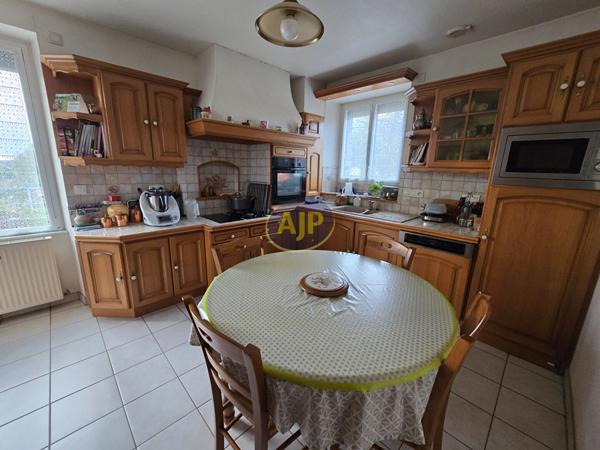 Vente maison Guemene Penfao : 293 300 € - AJP By Marie